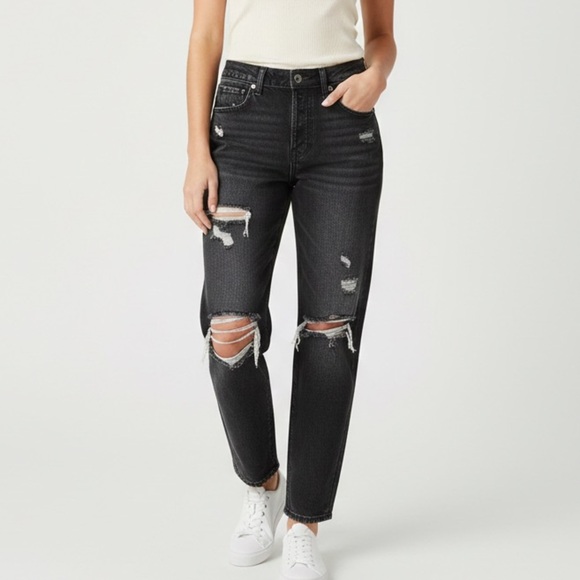 American Eagle Outfitters Denim - American Eagle Highest Rise ’90s Boyfriend Jeans – Size 6